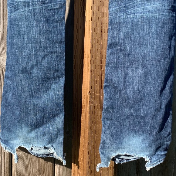 Silver Jeans - Picture 7 of 8